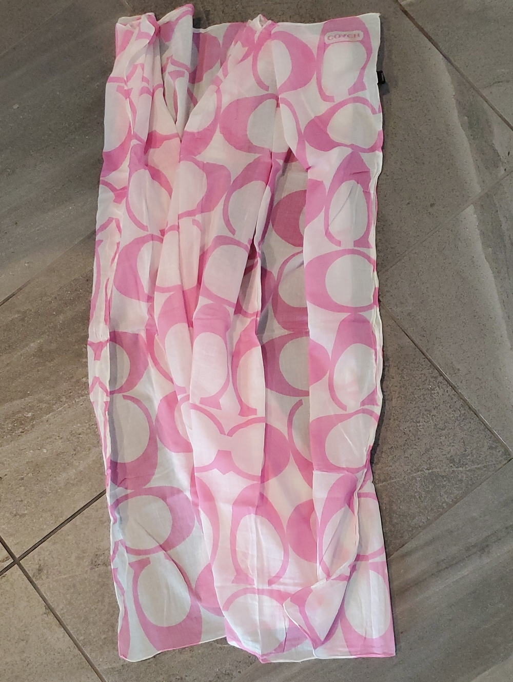 COACH SARONG/SCARF - 36" x 67"